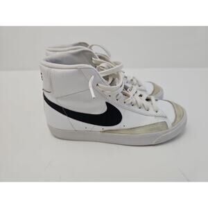 Size 6Y Nike Blazer 77 Vintage Mid White Black Big KIDS